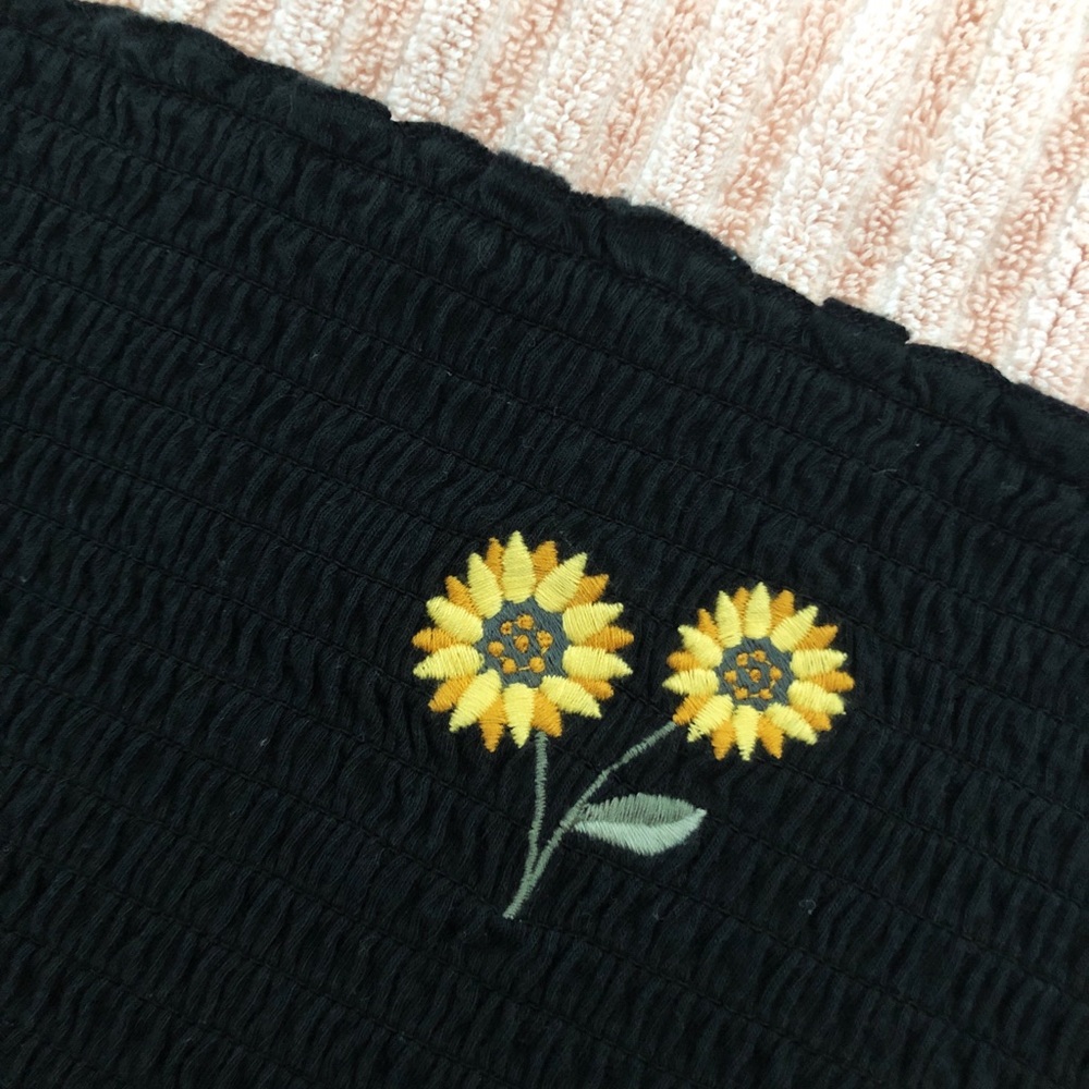 Hollister M Black Sunflower Tube Top